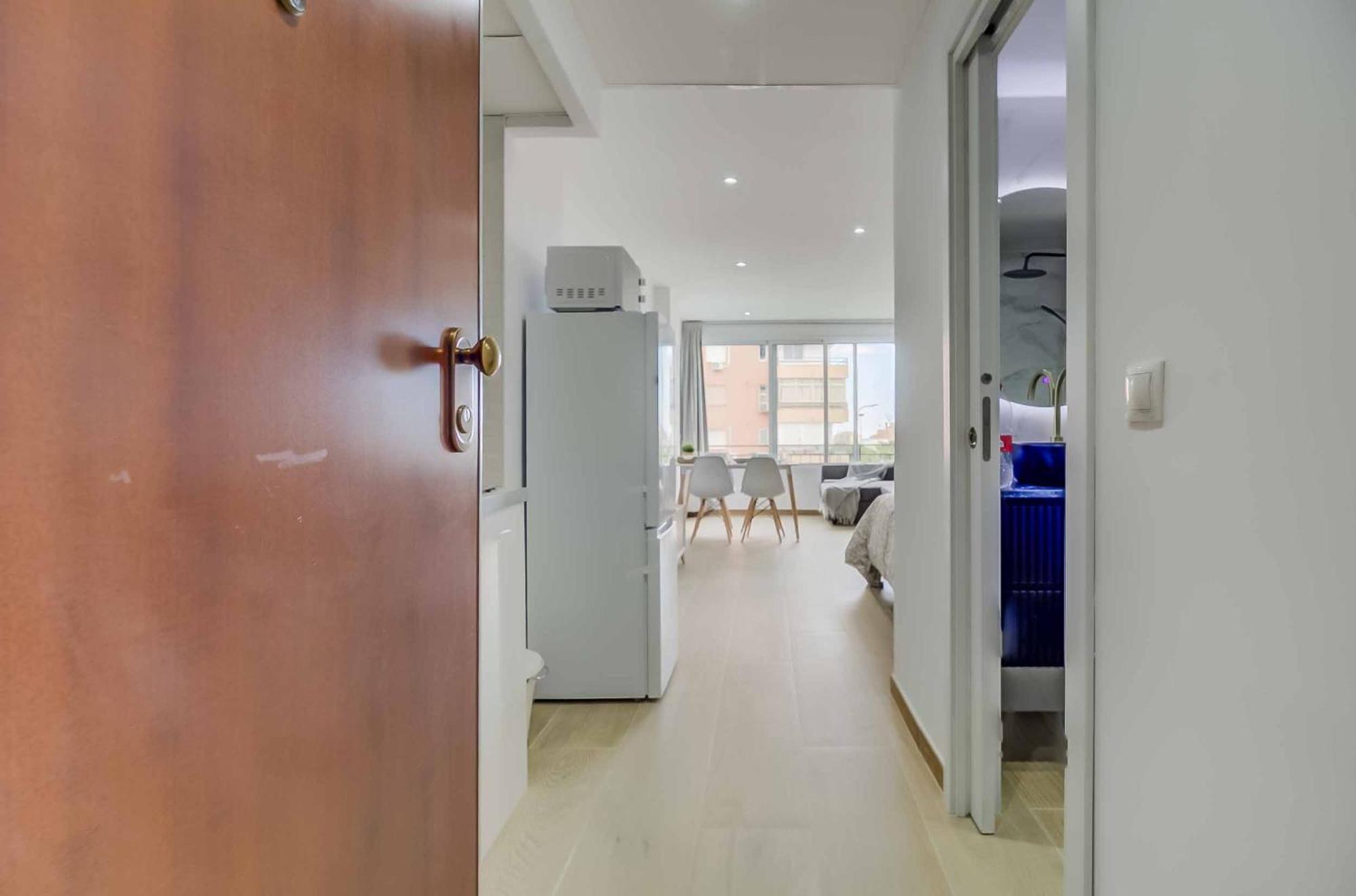 Reformado Familiar, Piscina Y Centro Lejlighed
