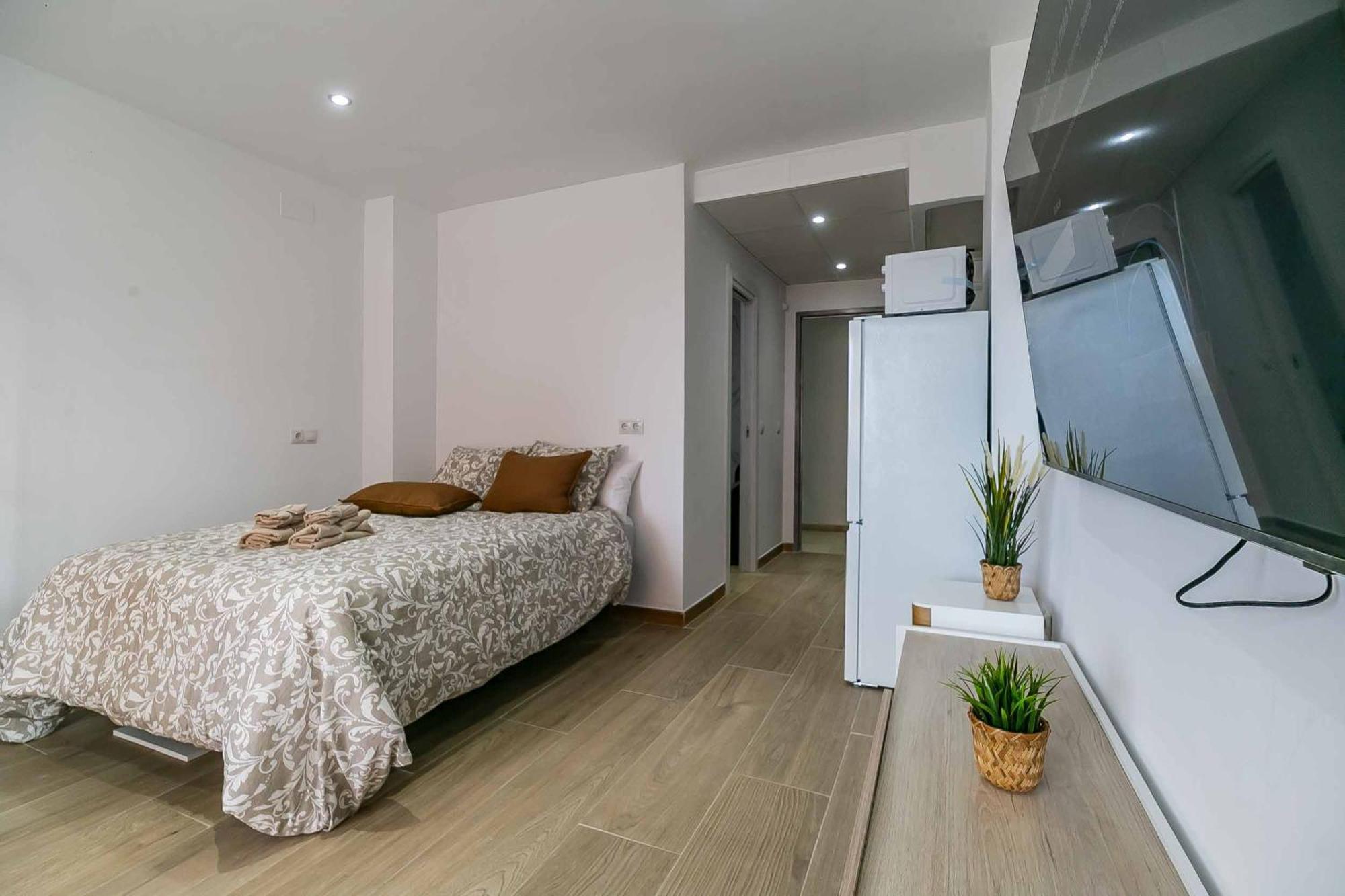 Reformado Familiar, Piscina Y Centro Lejlighed Torremolinos
